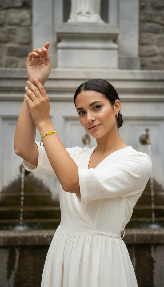 ✞  Bonita Cruz ✞   Bracelet artisanal modèle jaune soleil